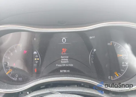 2015 Jeep Grand Cherokee Limited z USA, uszkodzony, nr VIN 1C4RJFBG5FC166300